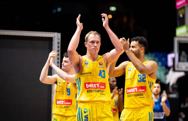 他不断测试 他不断测试