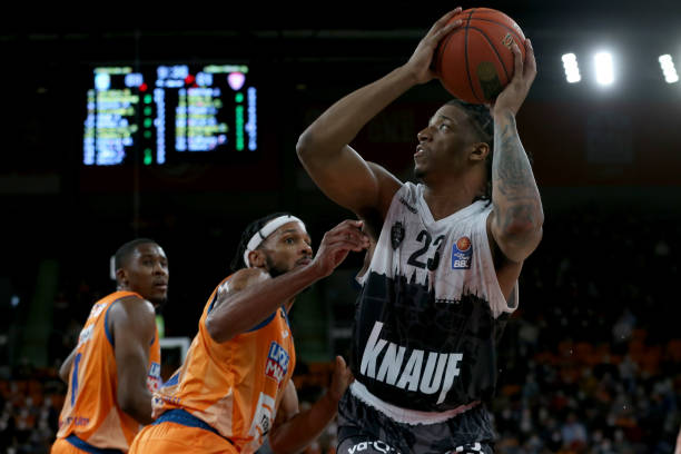 一场焦点战 一场焦点战