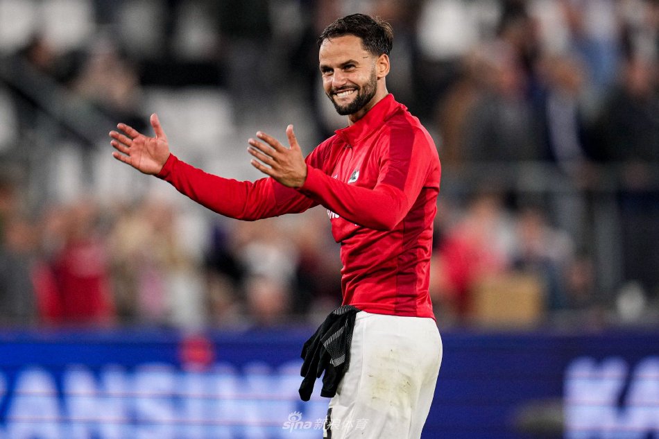 以及在沟通 以及在沟通