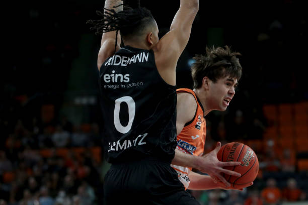 自由转会 自由转会